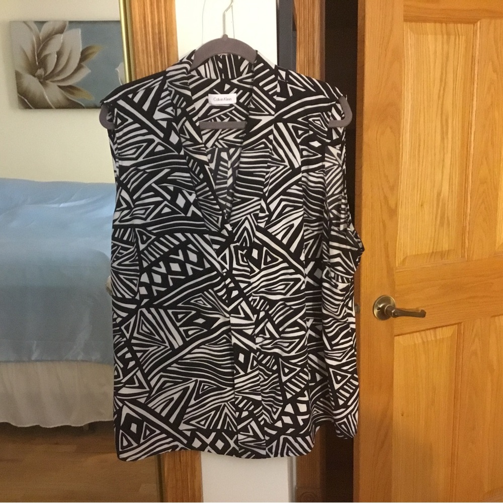 Calvin Klein sleeveless top
